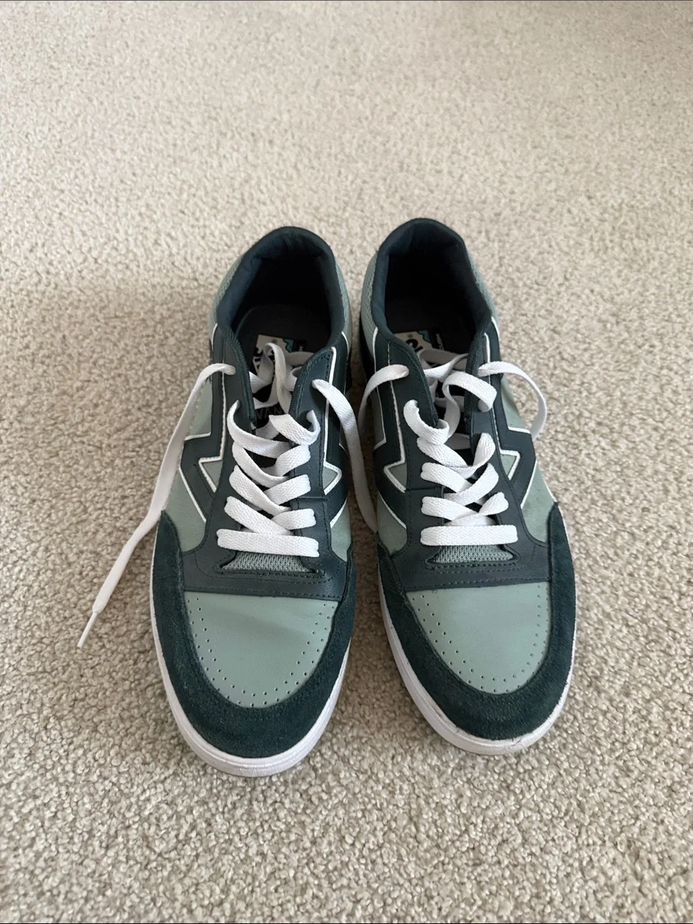 Vans Men's Two-Tone Green Low-Top Lace-Up Sneakers
